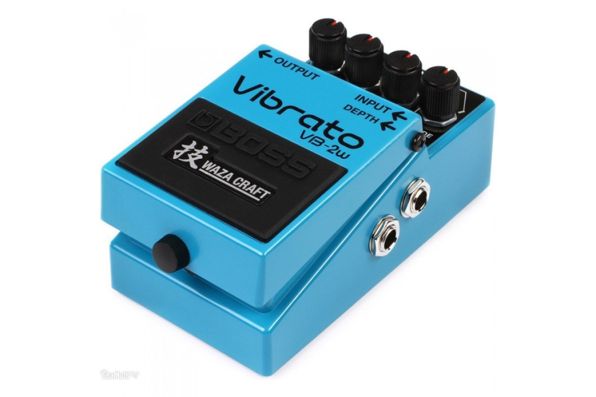 BOSS VB 2w Vibrato Педаль эффектов