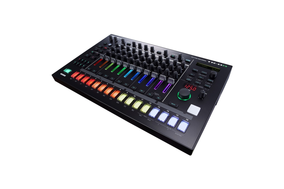 ROLAND TR-8S Драм-машина
