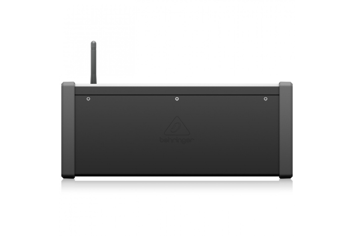 Микшерный пульт BEHRINGER X Air XR16