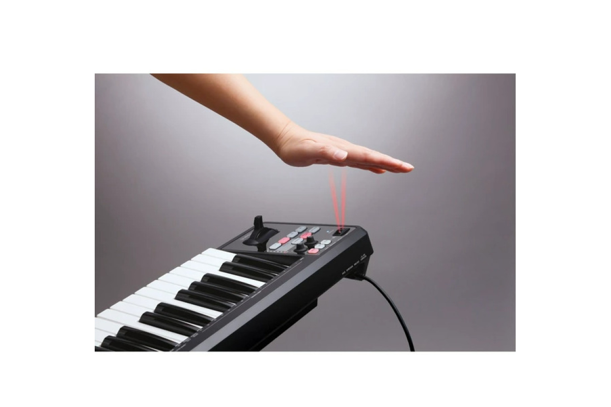 ROLAND A-49 BK MIDI клавиатура