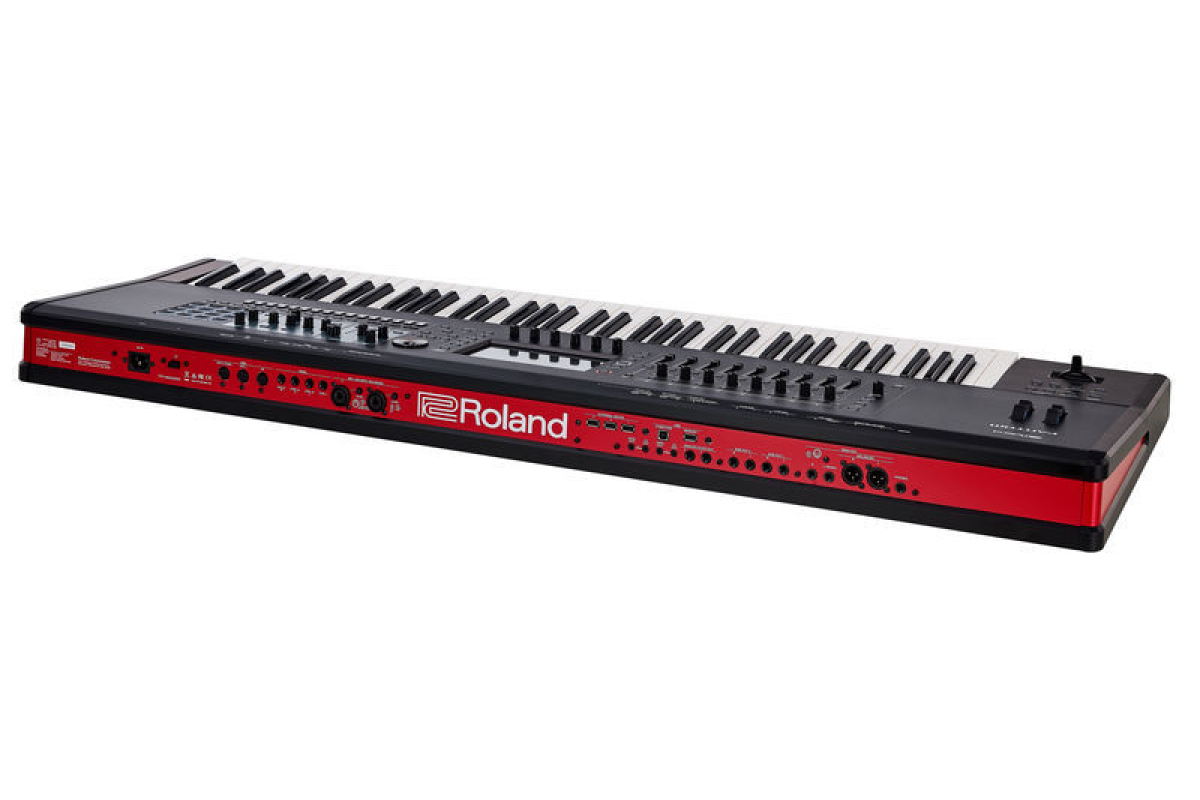 ROLAND FANTOM 7 Рабочая станция