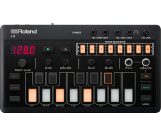 Синтезатор ROLAND J-6 Синтезатор ROLAND J-6