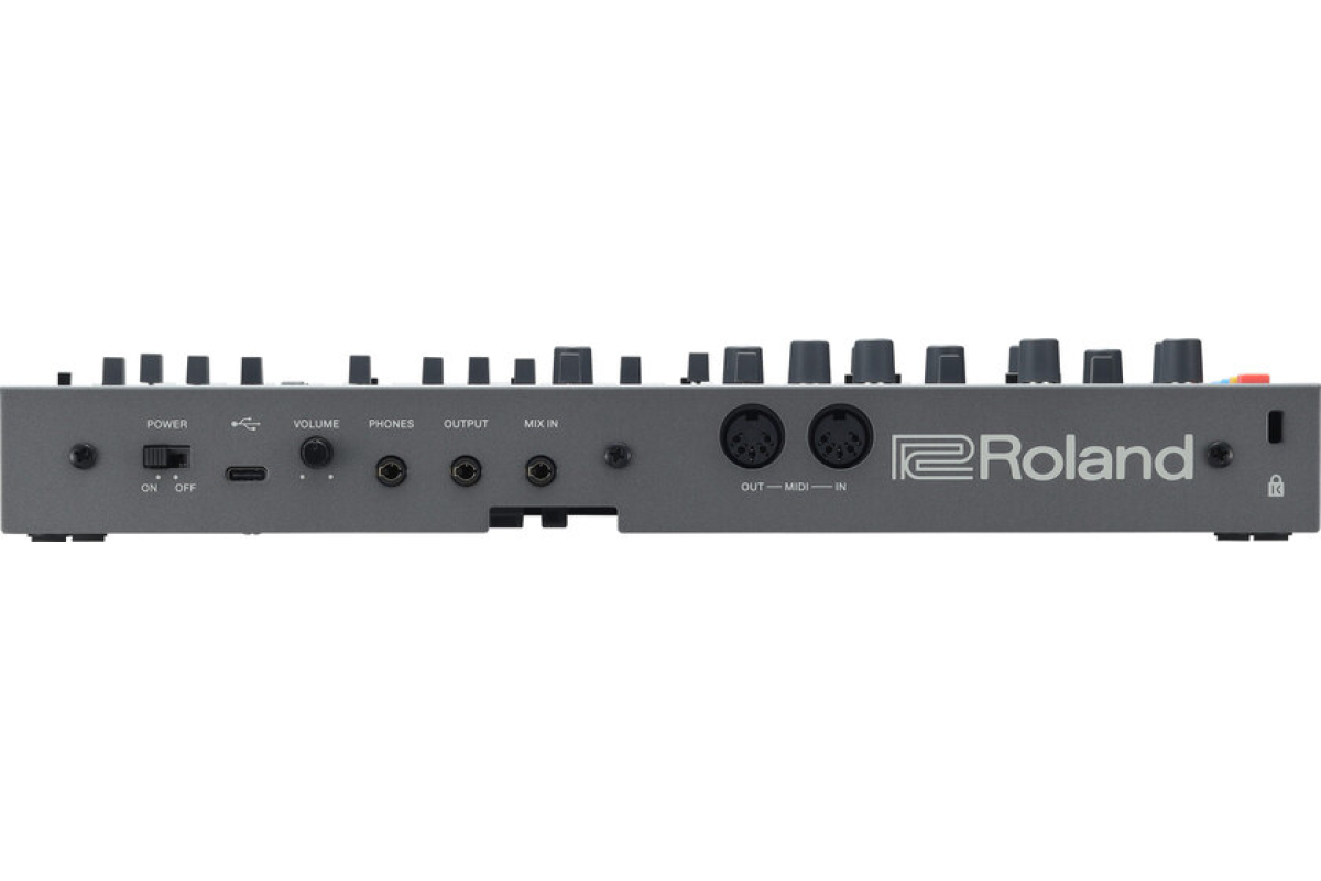 ROLAND JX-08 Синтезатор
