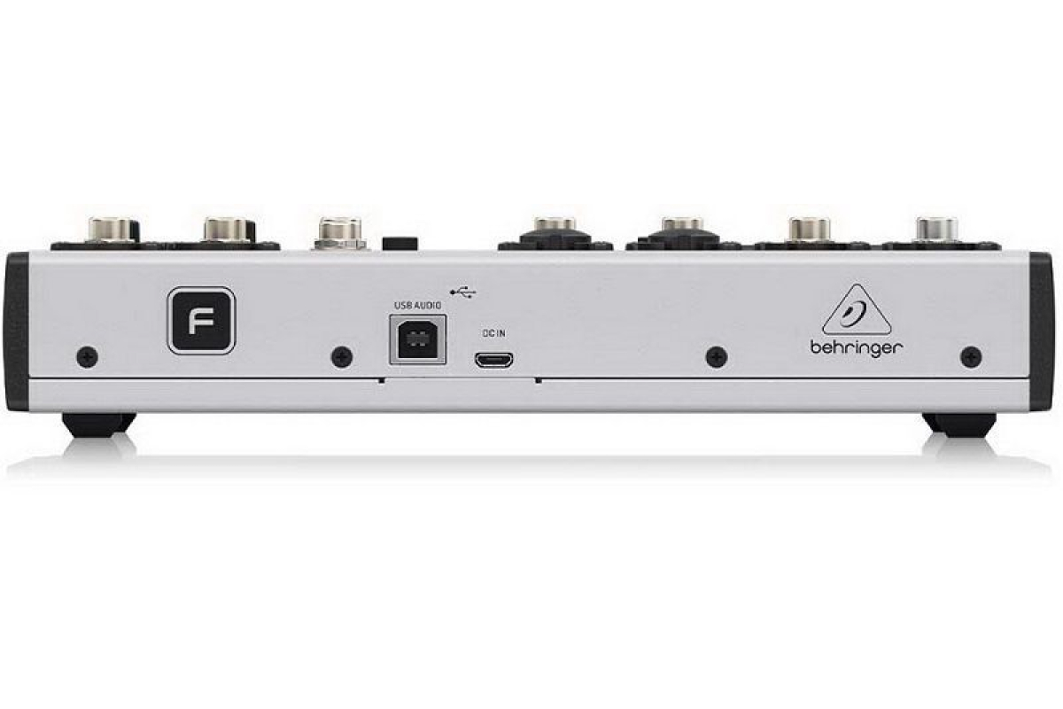 Микшерный пульт BEHRINGER FLOW 8