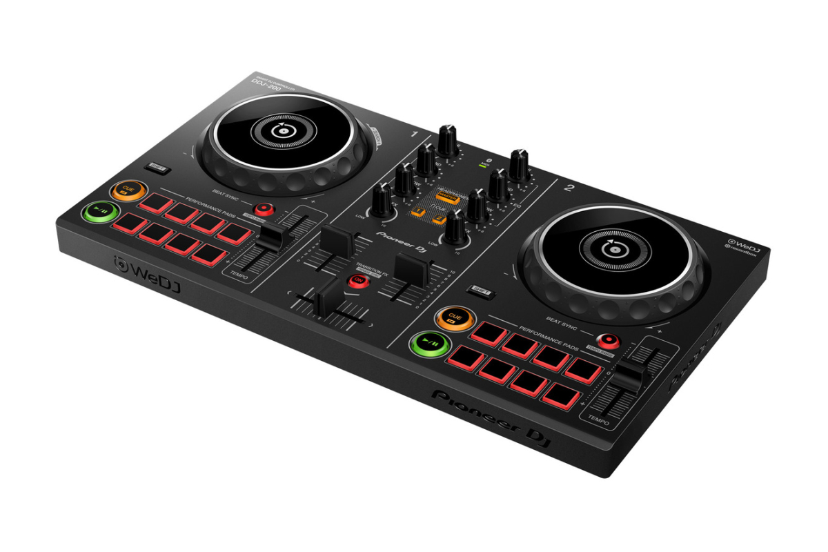 Pioneer DDJ-200 DJ контроллер