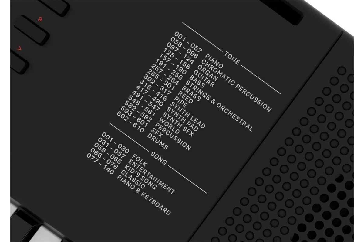 Синтезатор ROLAND E-X10