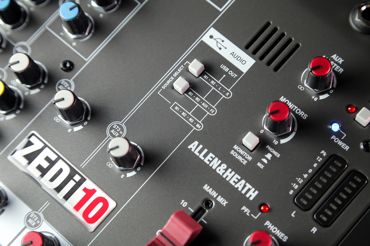 Микшерный пульт ALLEN HEATH ZEDi-10