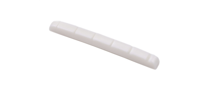 Порожек FENDER STRATOCASTER-TELECASTER PRE-SLOTTED MELAMINE STRING NUT