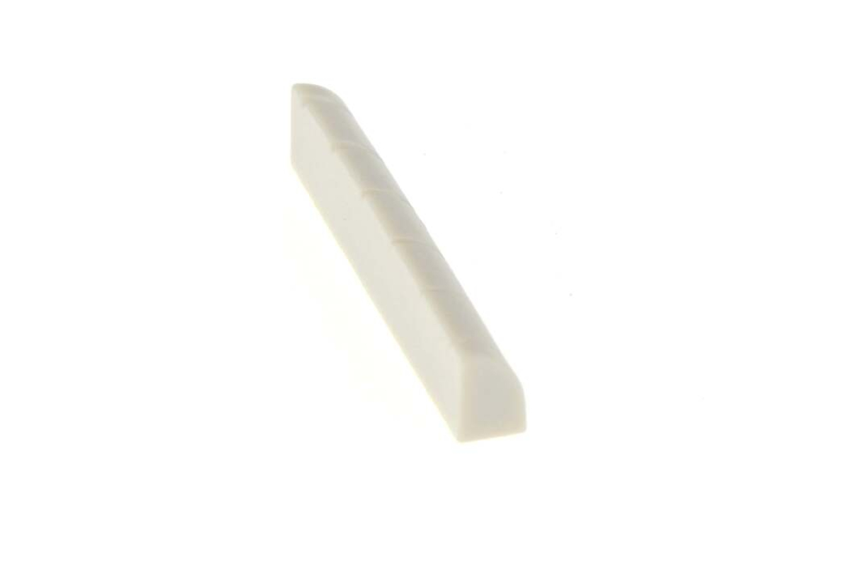 Порожек GRAPH TECH PQ-M175-00