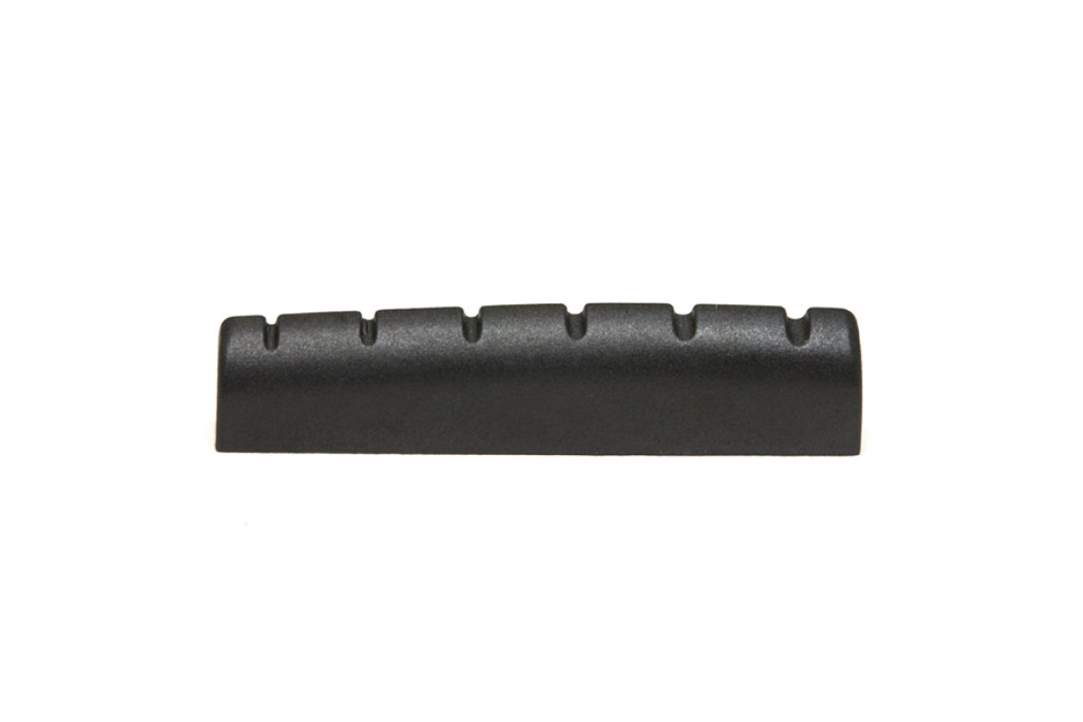 Порожек GRAPH TECH PT-6114-00