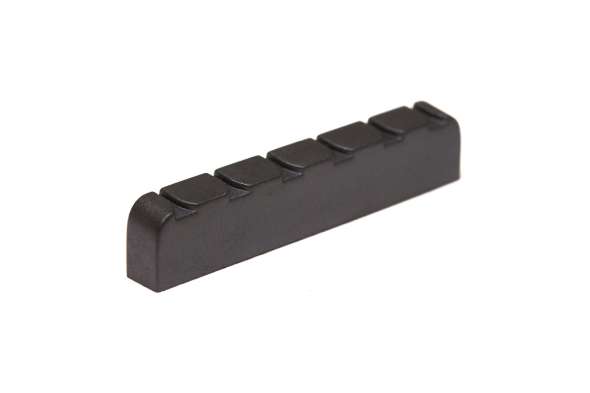 Порожек GRAPH TECH PT-6200-00