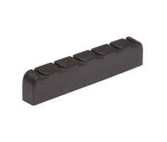 Порожек GRAPH TECH PT-6200-00