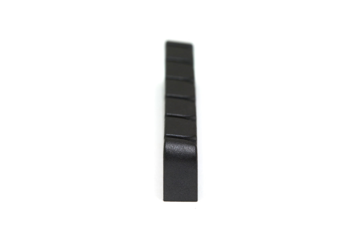 Порожек GRAPH TECH PT-6200-00