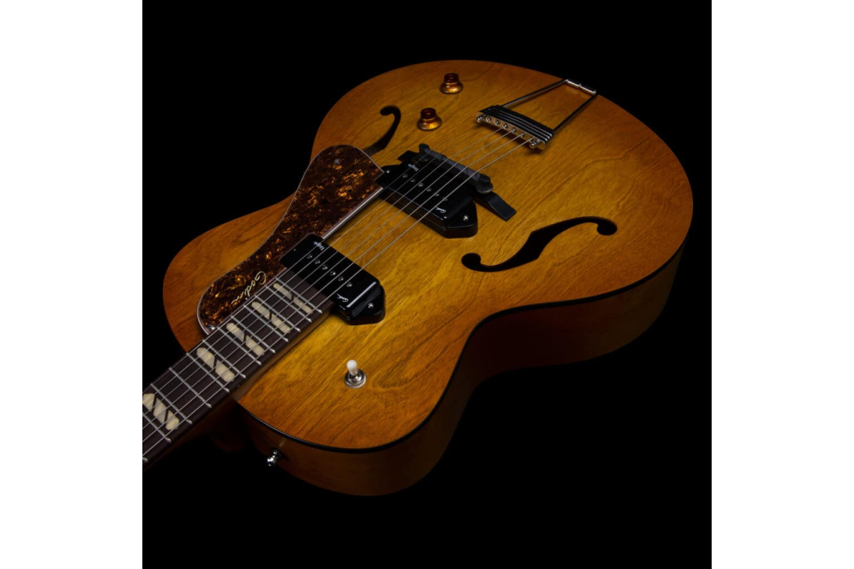 Гітара напівакустична Godin 5th Avenue Jumbo P90 Harvest Gold