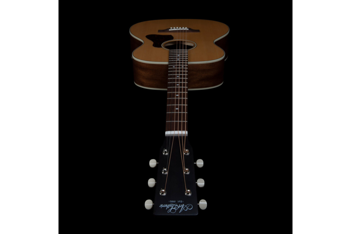 Art and Lutherie Legacy Natural EQ Гітара акустична