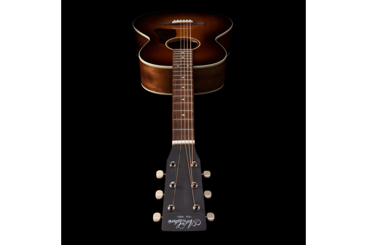 Art and Lutherie Roadhouse Light Burst GT EQ Гітара електроакустична