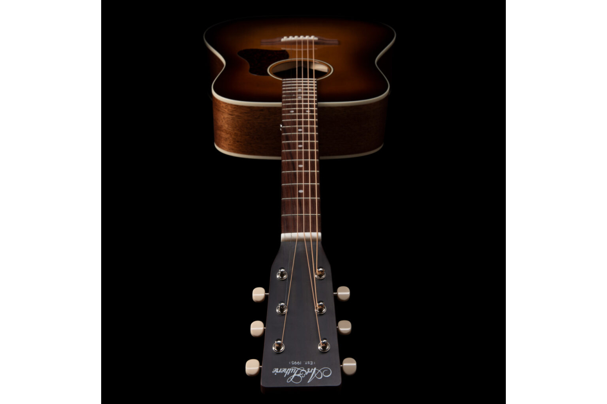 Art and Lutherie Americana Light Burst GT EQ Гітара акустична