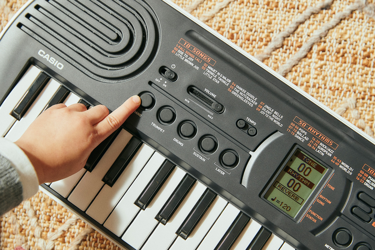 Синтезатор CASIO SA-81