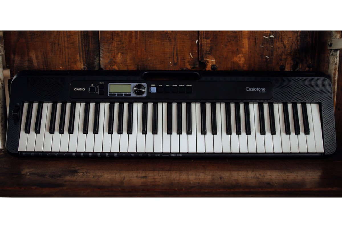 Синтезатор CASIO CT-S300