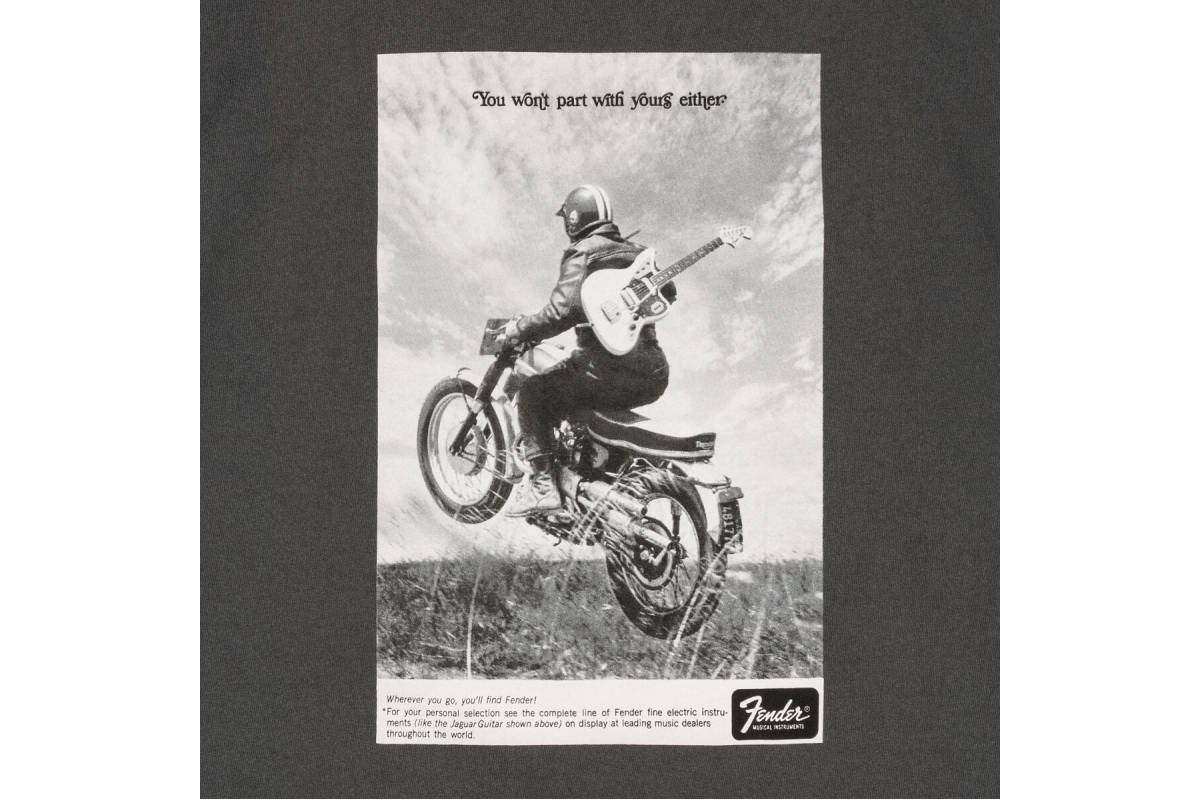 Футболка FENDER VINTAGE AD TEE MOTORCYCLE RIDER L