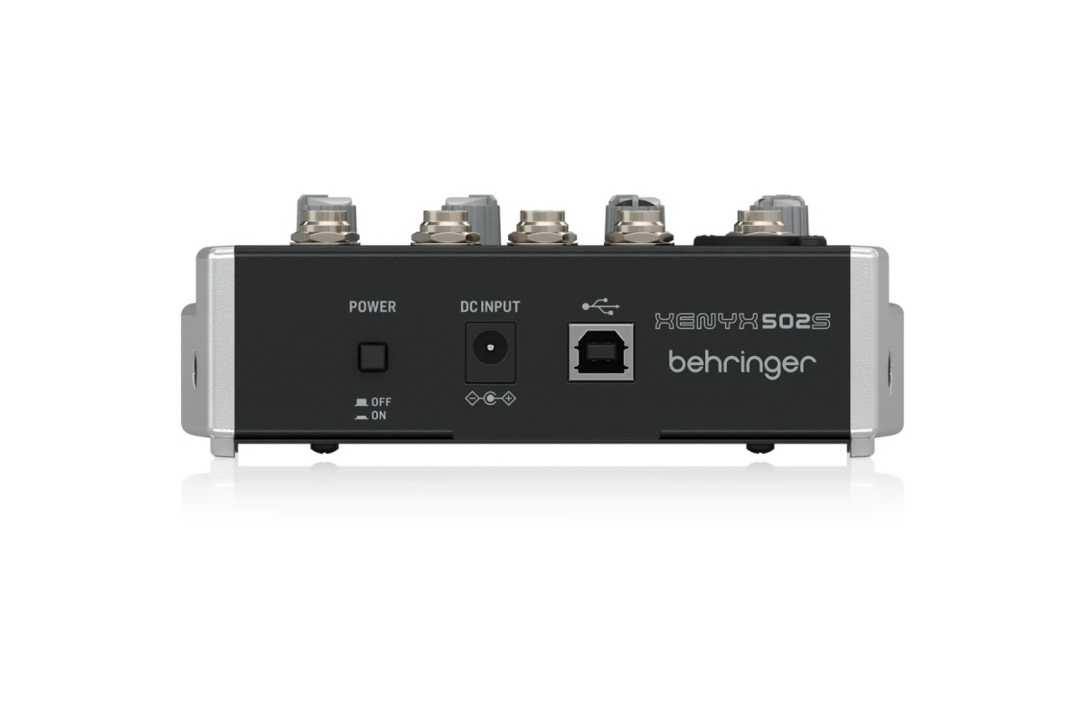 Микшерный пульт BEHRINGER XENYX502S