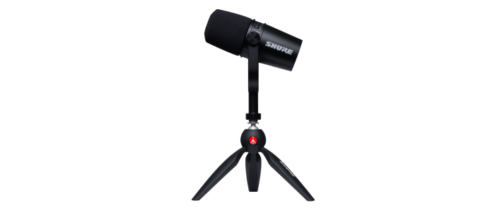 Микрофон SHURE MV7+-K-BNDL