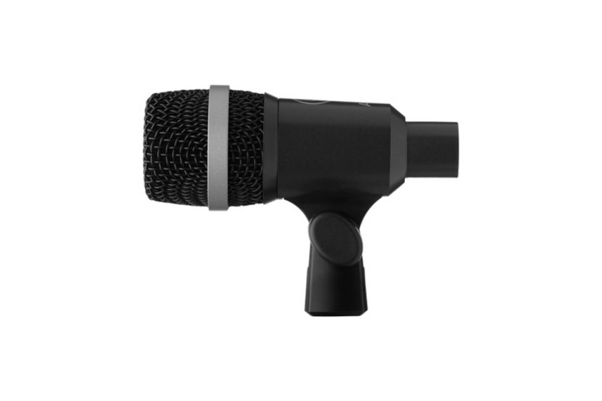 Микрофон AKG D40