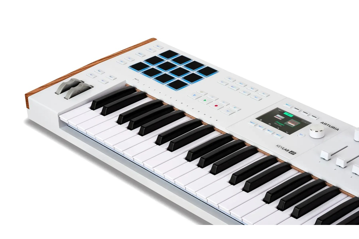 MIDI клавиатура ARTURIA KEYLAB 49 MK3 WHITE PIGMENTS
