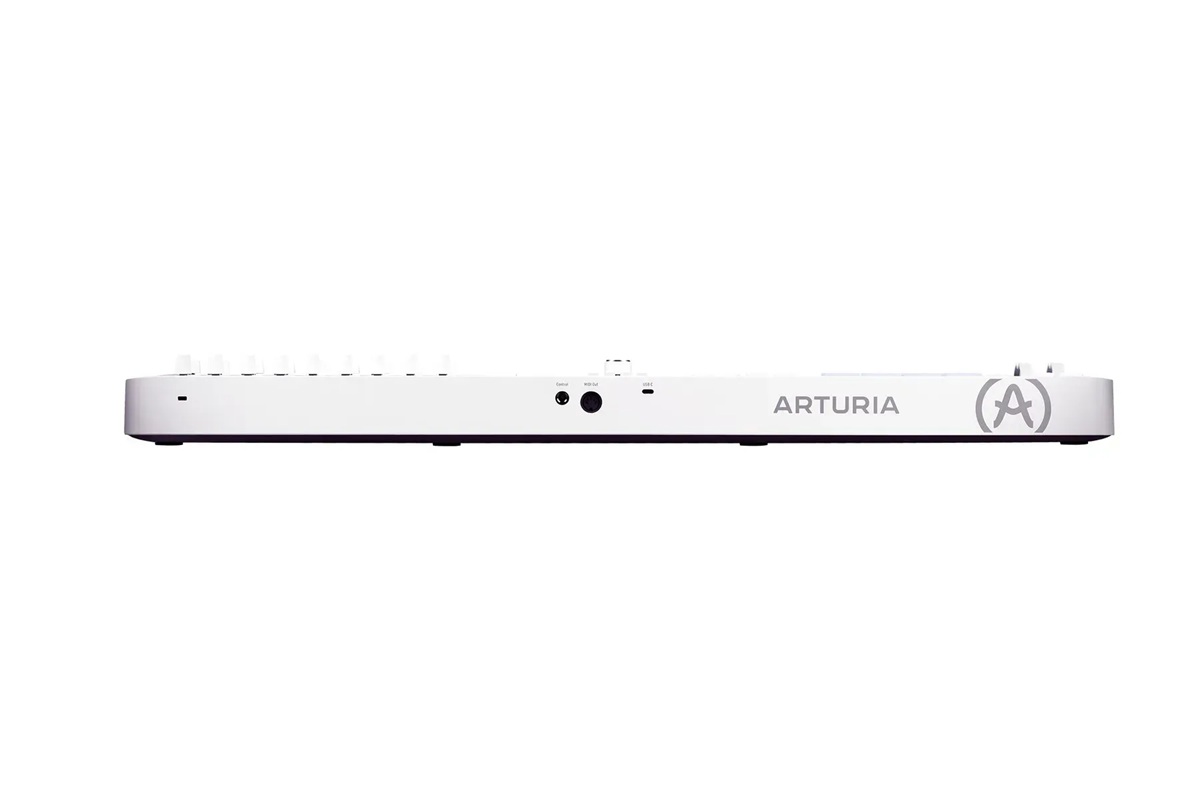 MIDI клавиатура ARTURIA KEYLAB ESSENTIAL 49 MK3 ALPINE WHITE PIGMENTS