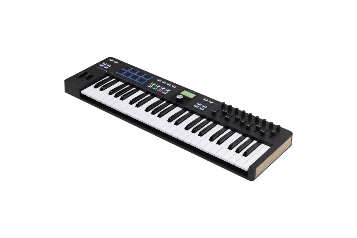 MIDI клавиатура ARTURIA KEYLAB ESSENTIAL 49 MK3 BLACK PIGMENTS
