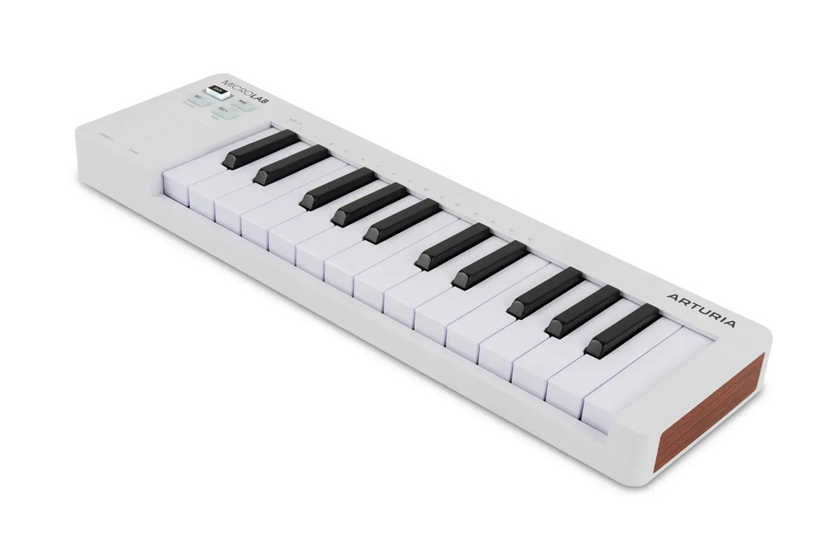 MIDI клавиатура ARTURIA MICROLAB MK3 WHITE ANALOG LAB