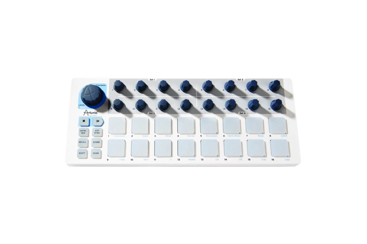 MIDI контроллер ARTURIA BEATSTEP