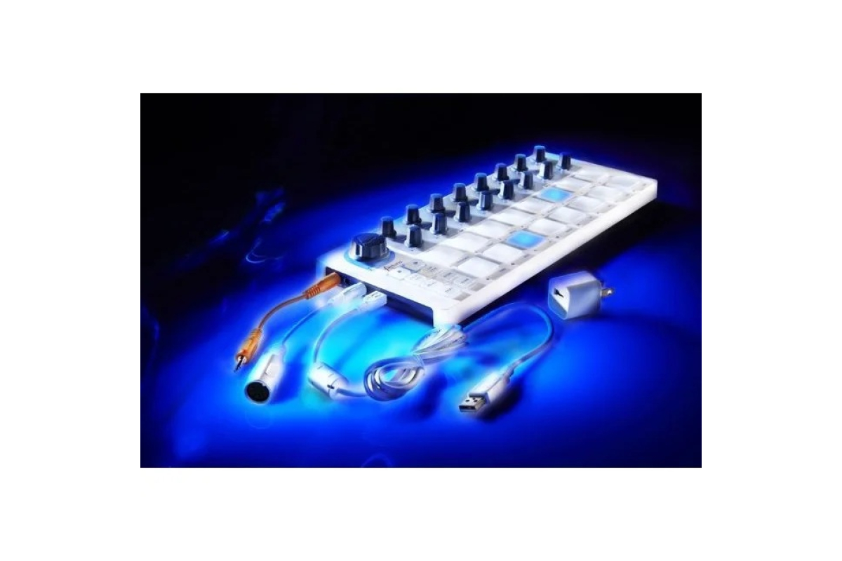 MIDI контроллер ARTURIA BEATSTEP