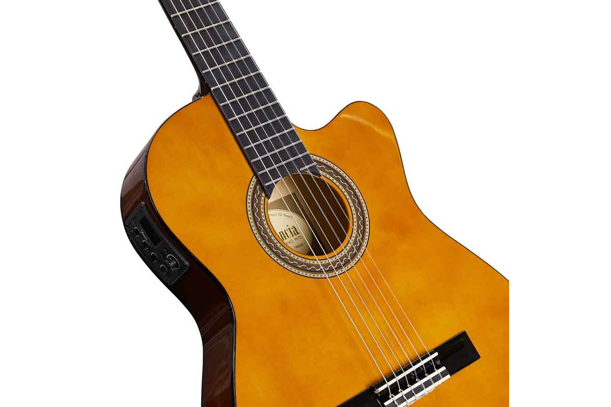 Гитара классическая VALENCIA VC104TCE