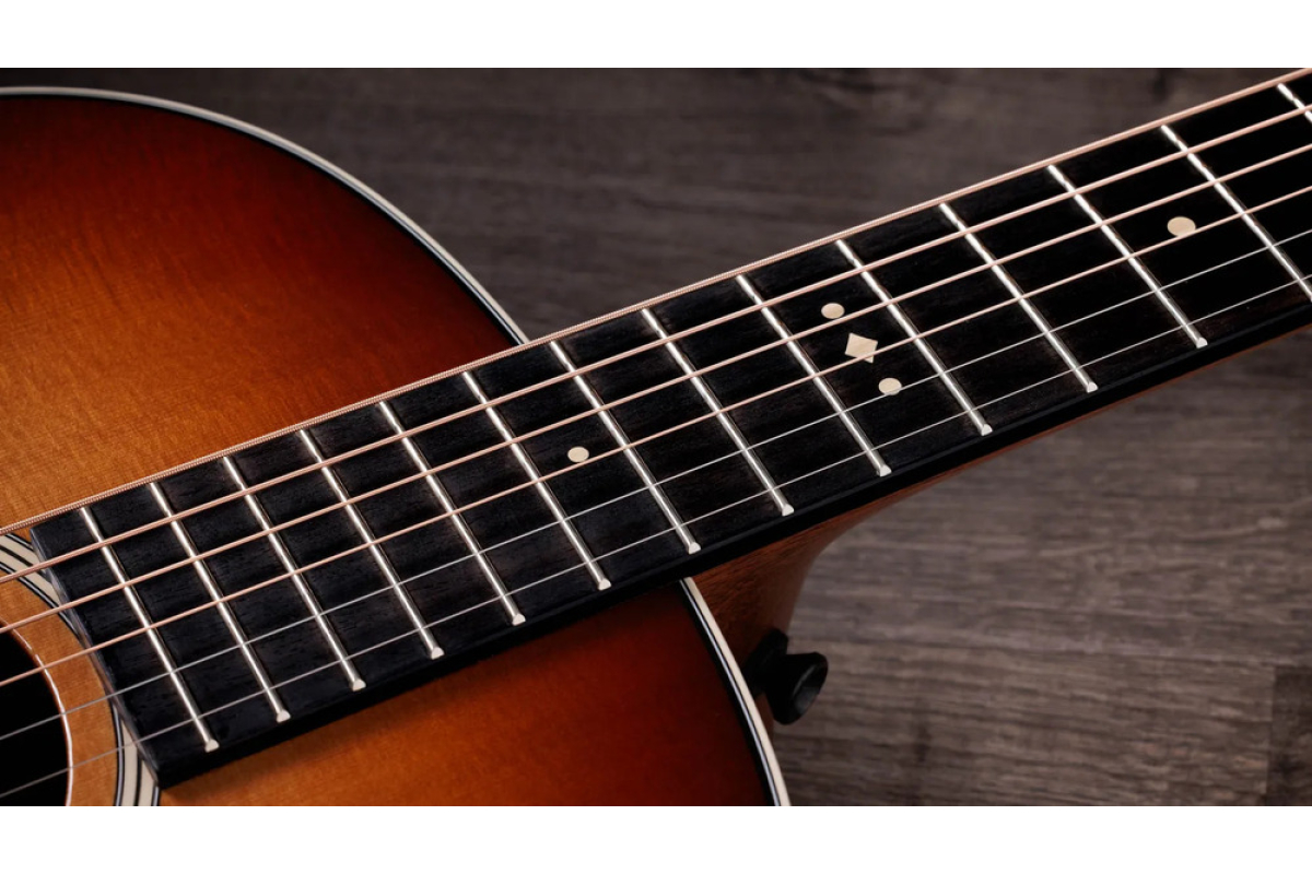 Гитара электроакустическая TAYLOR GUITARS Gold Label 717e Sunburst Firestripe Pickguard