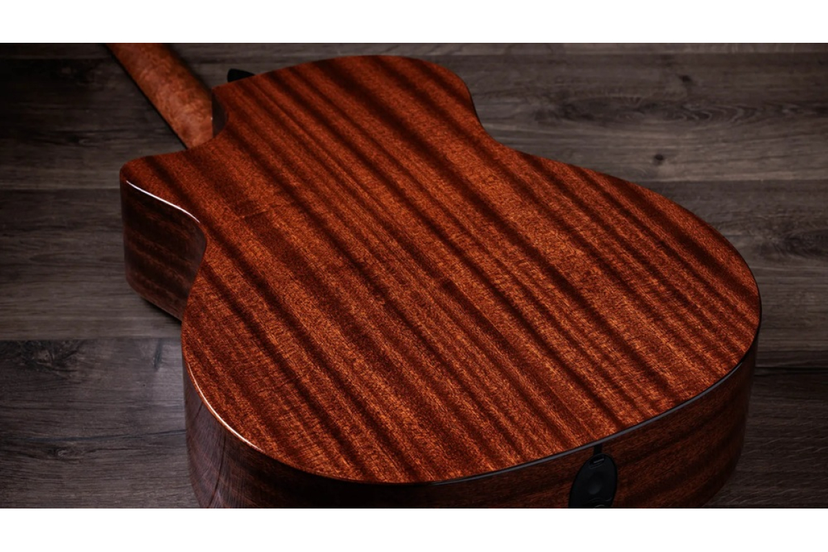 Гитара электроакустическая TAYLOR GUITARS 314ce Studio Shaded Edgeburst