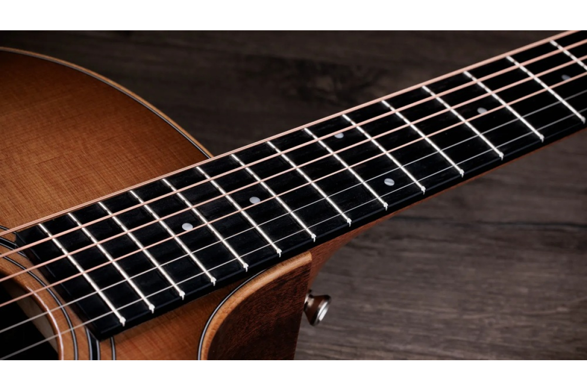Гитара электроакустическая TAYLOR GUITARS 314ce Studio Shaded Edgeburst