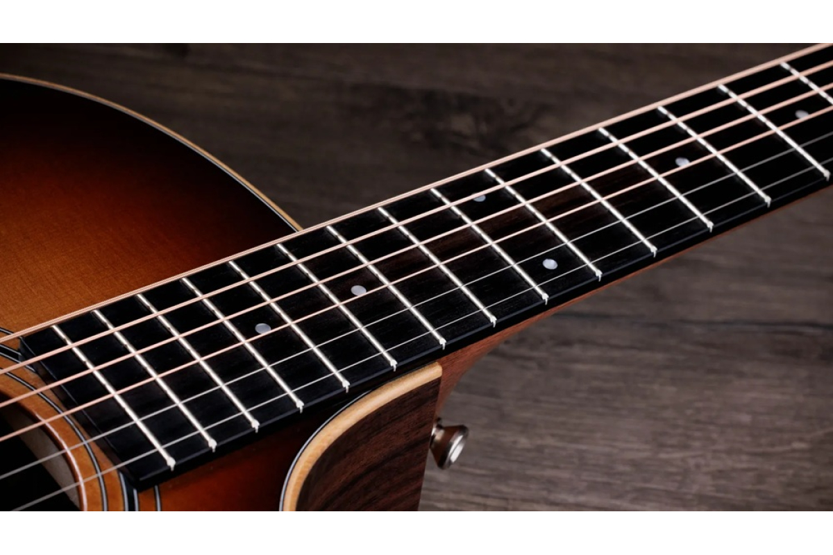 Гитара электроакустическая TAYLOR GUITARS 414ce Studio Shaded Edgeburst