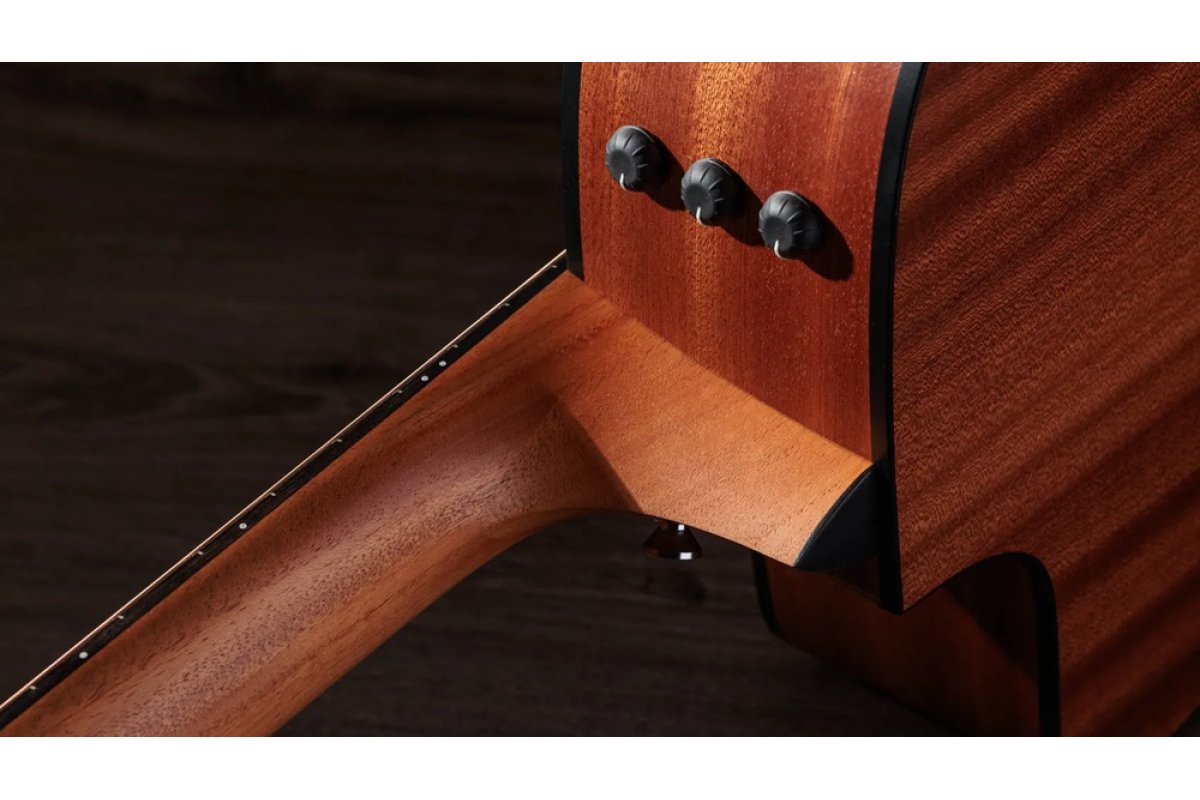 Гитара электроакустическая TAYLOR GUITARS 150ce