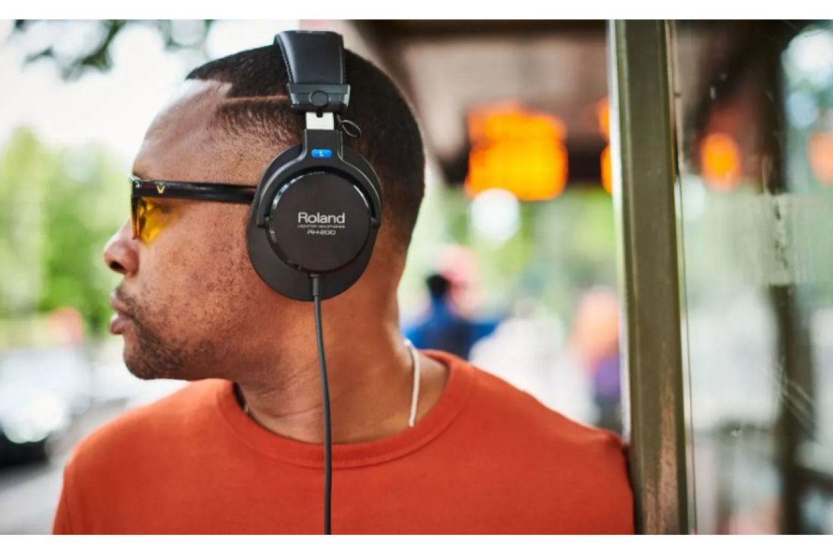 Навушники ROLAND RH 200