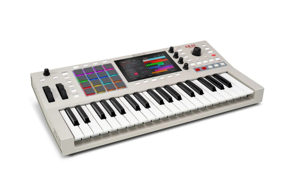 MIDI клавиатура AKAI MPC Key 37 G2