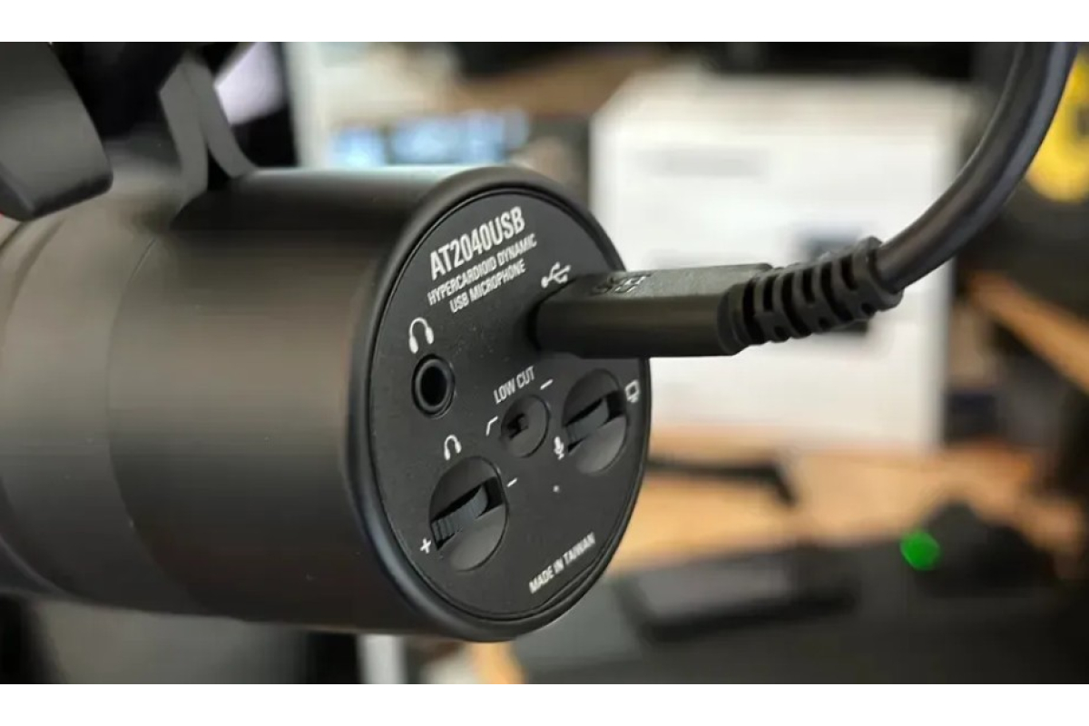 Мікрофон AUDIO-TECHNICA AT2040USB