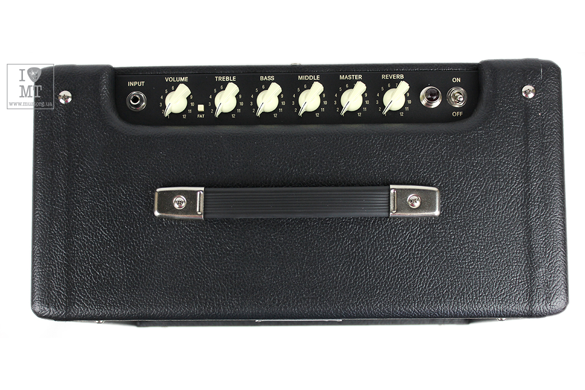 Гітарний комбопідсилювач FENDER BLUES JUNIOR IV