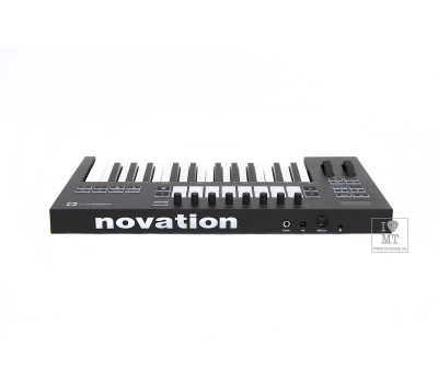 Купить NOVATION LaunchKey 25 MK3 MIDI клавиатура онлайн