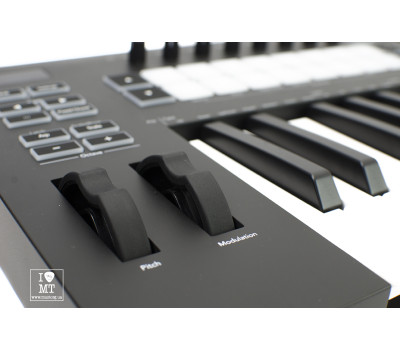 Купить NOVATION Launchkey 61 MK3 MIDI клавиатура онлайн