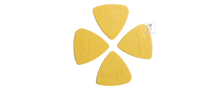Набор медиаторов GRAPH TECH PQP-0401-V4 TUSQ Bi-Angle Pick 1mm Vintage (Warm) 4 Pack