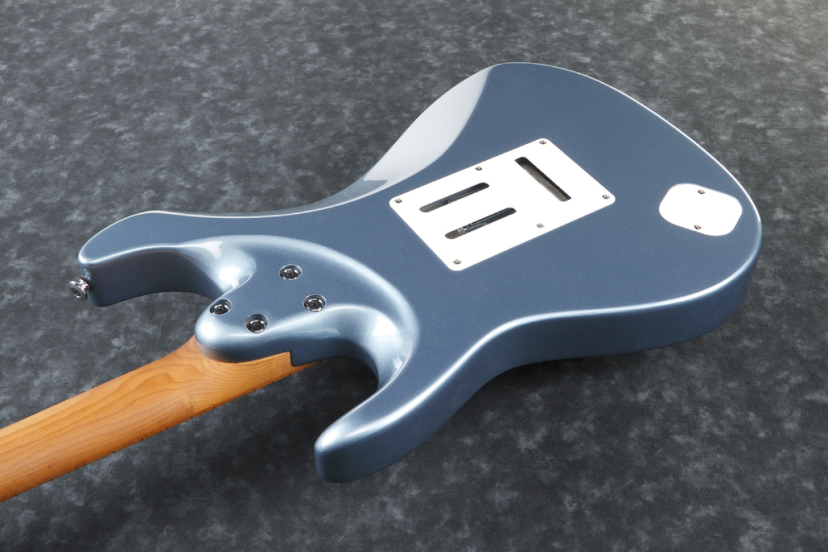 Электрогитара IBANEZ AZ2204 ICM