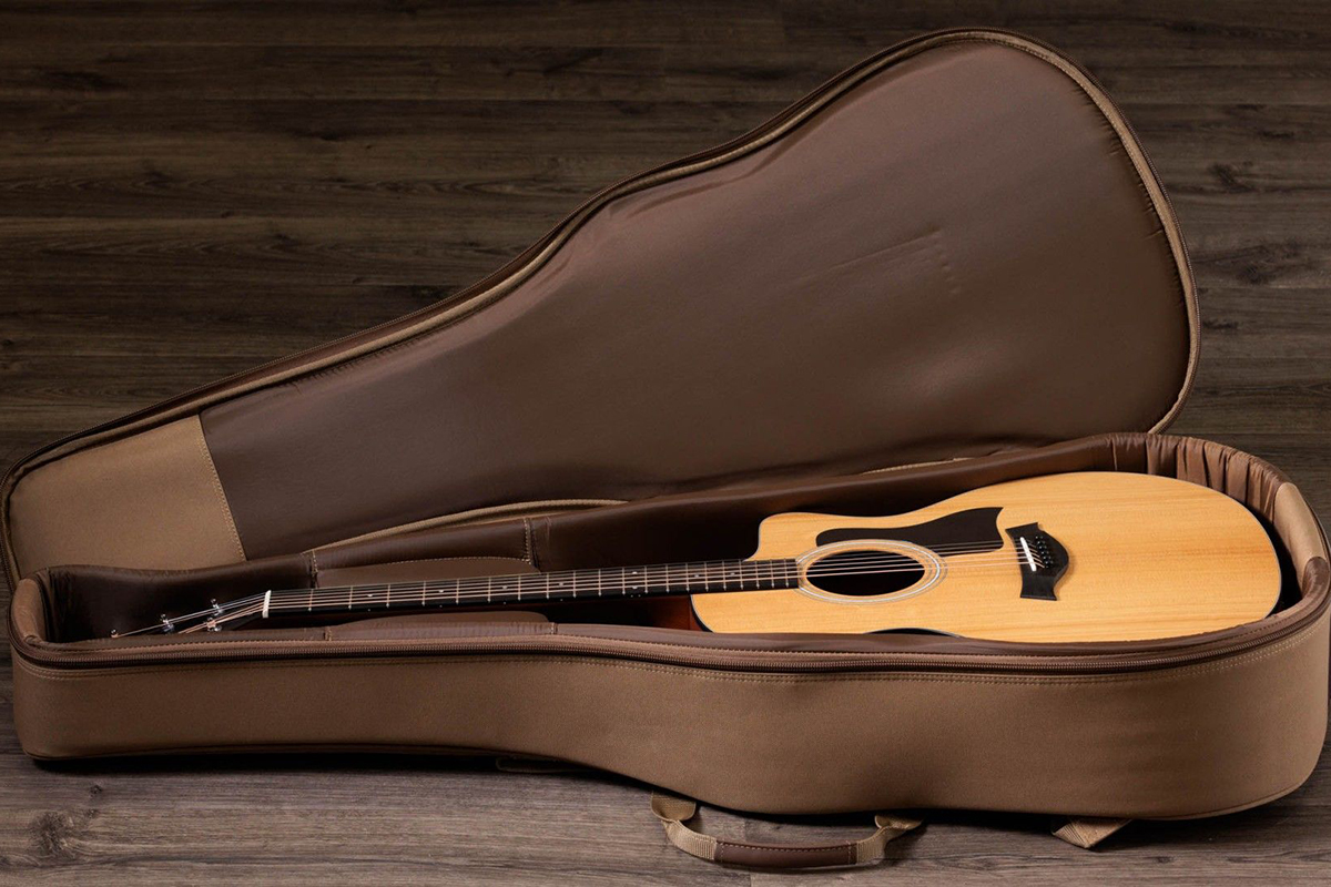 Гитара электроакустическая TAYLOR GUITARS 114CE