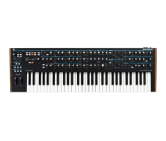 NOVATION Summit Синтезатор аналоговий NOVATION Summit Синтезатор аналоговий