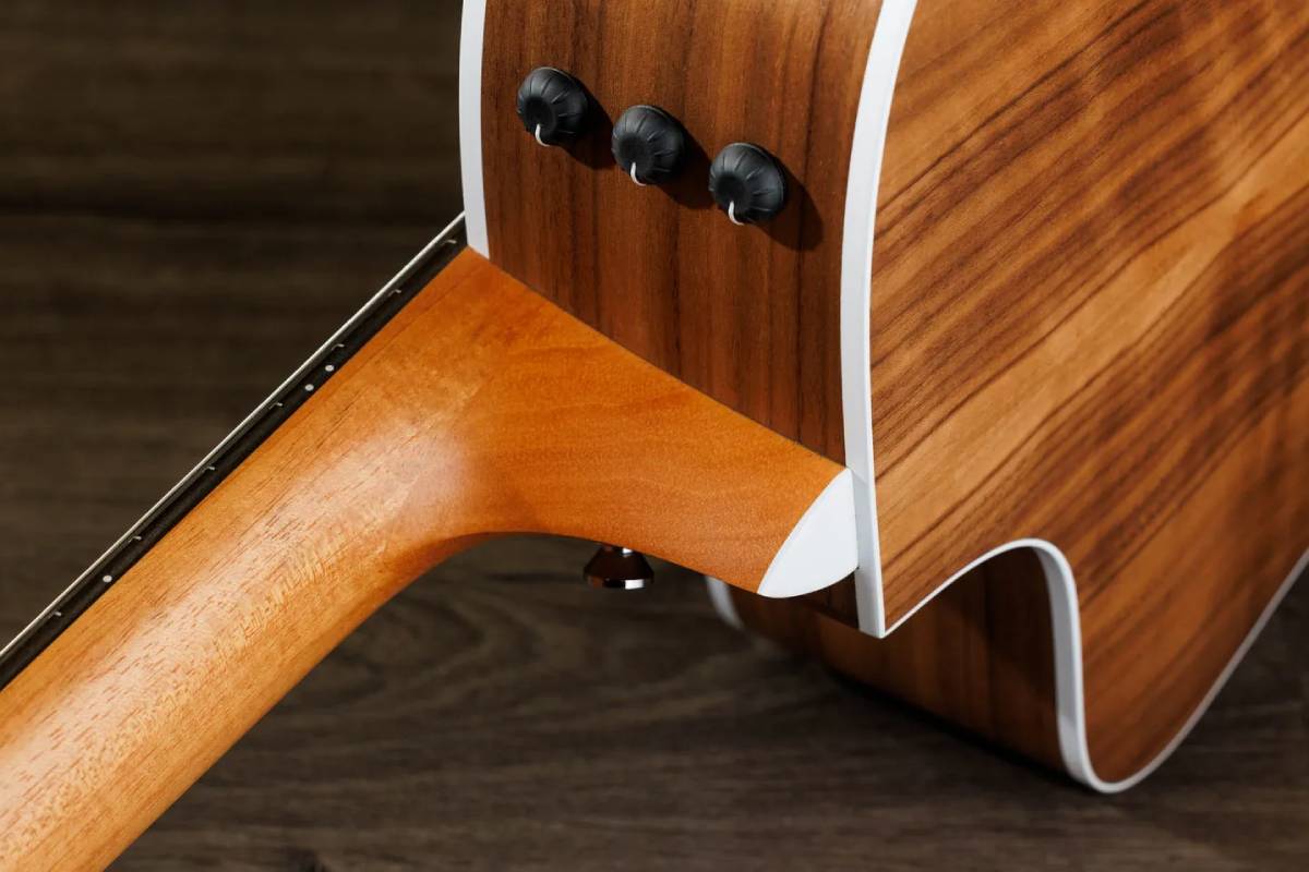 Гітара електроакустична TAYLOR GUITARS 214CE-N